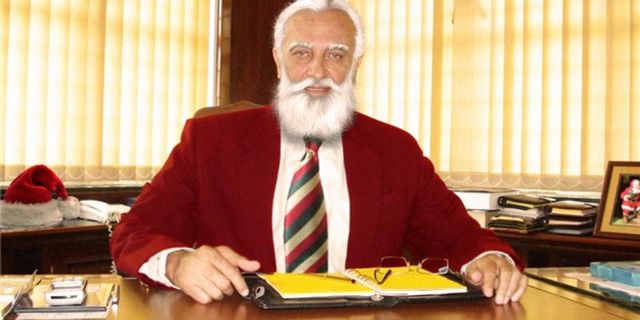 Santa, All I Want for Christmas is a New Ceo (and Better Compensation Plan)