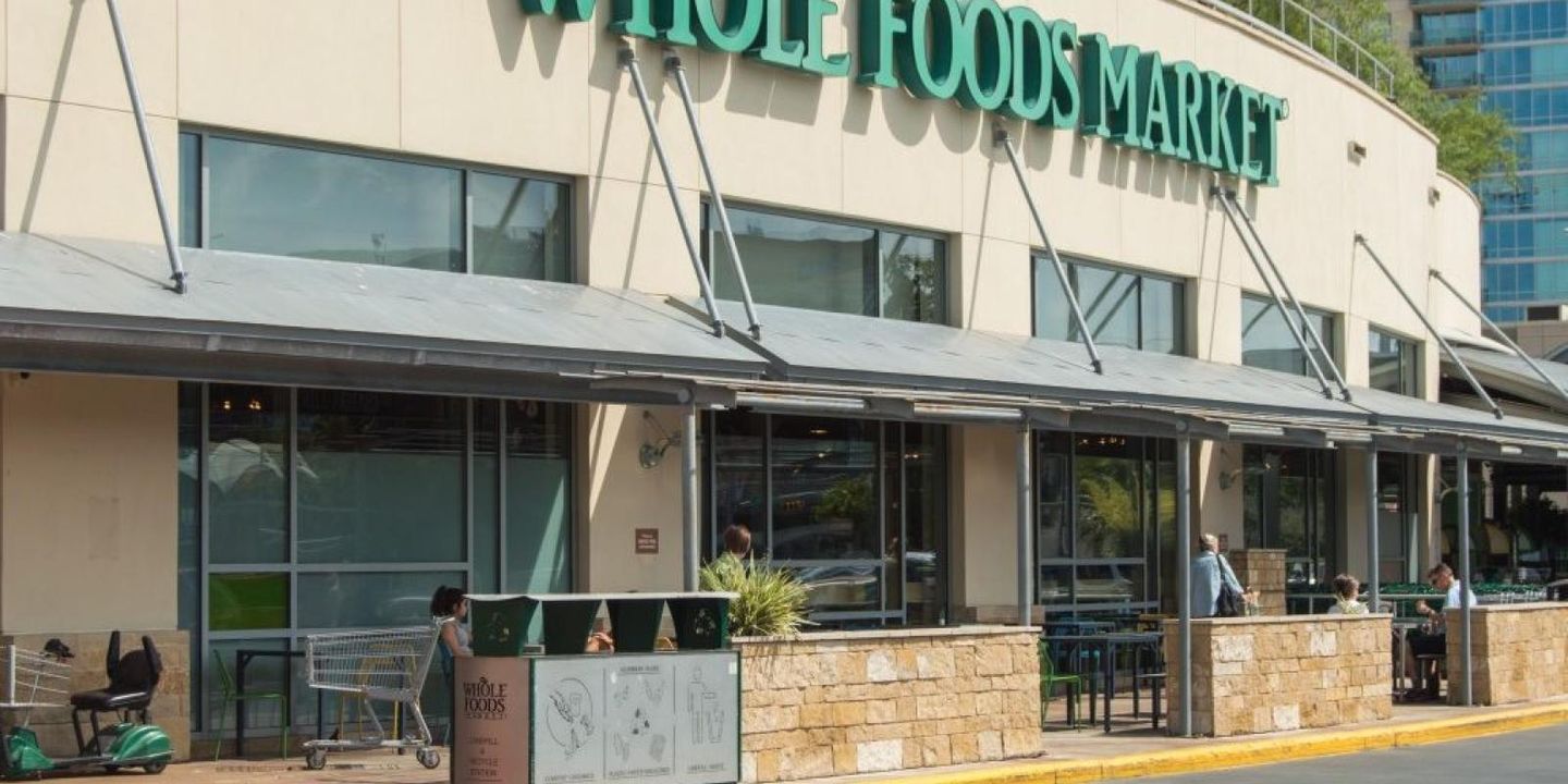 The 9 Reasons Why Amazon Buying Whole Foods is a Good Idea