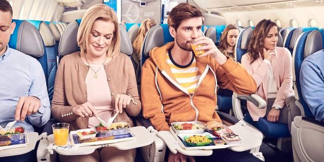 Thanksgiving Travel- Airlines Struggle to Profit