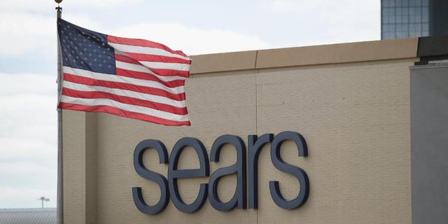 Sears Holdings finally admitted it probably can’t survive as a going concern this week.