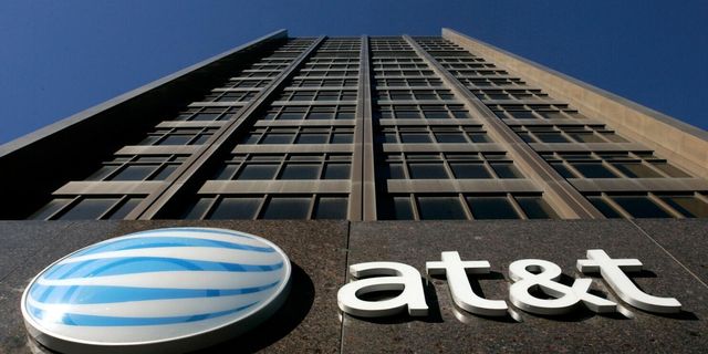 Leaders Make a Difference – P&g, Gm, at&t