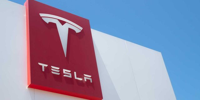 Reshaping the power grid – the tesla way