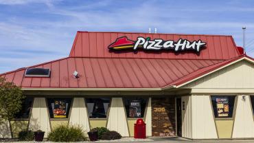 Pizza Hut – How Lock-in Causes Growth Stalls